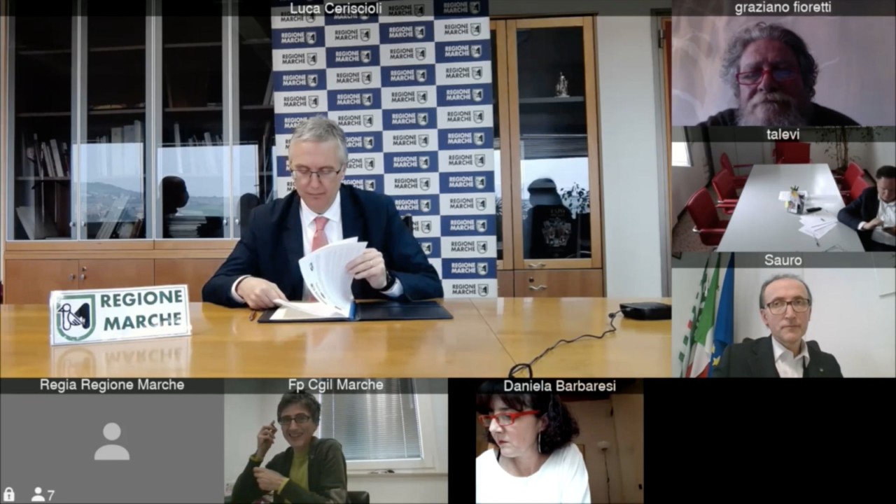 Venti milioni agli operatori sanitari, <br>firma in videoconferenza