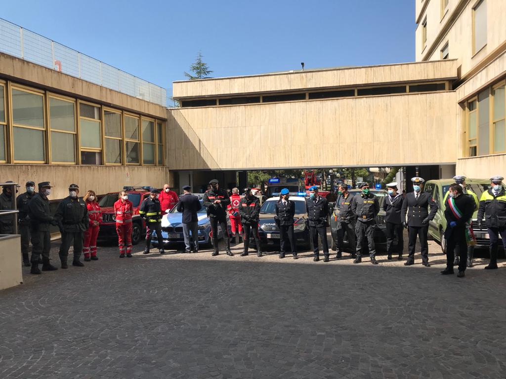 L’Usb al sindaco: «Manifestazione <br> all’ospedale un pericolo <br> per la diffusione del Coronavirus»