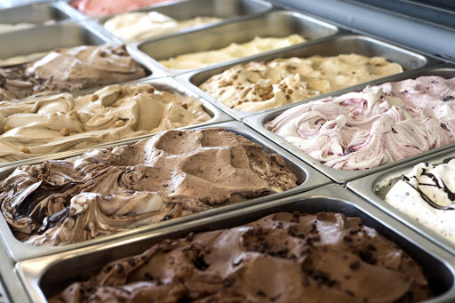 Un gelato e un sorriso <br> in regalo ai più bisognosi Un gelato e un sorriso <br> in regalo ai più bisognosi