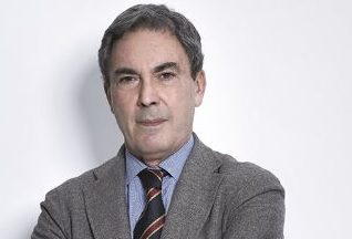 Il virologo Massimo Clementi: <br> «La seconda ondata può esserci <br> ma si affronta con un po’ di attenzione»