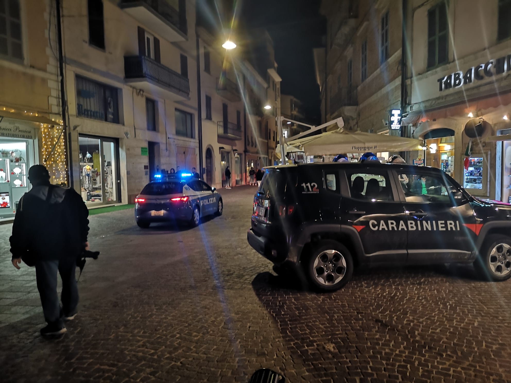 san-benedetto-movida-carabinieri-e-polizia