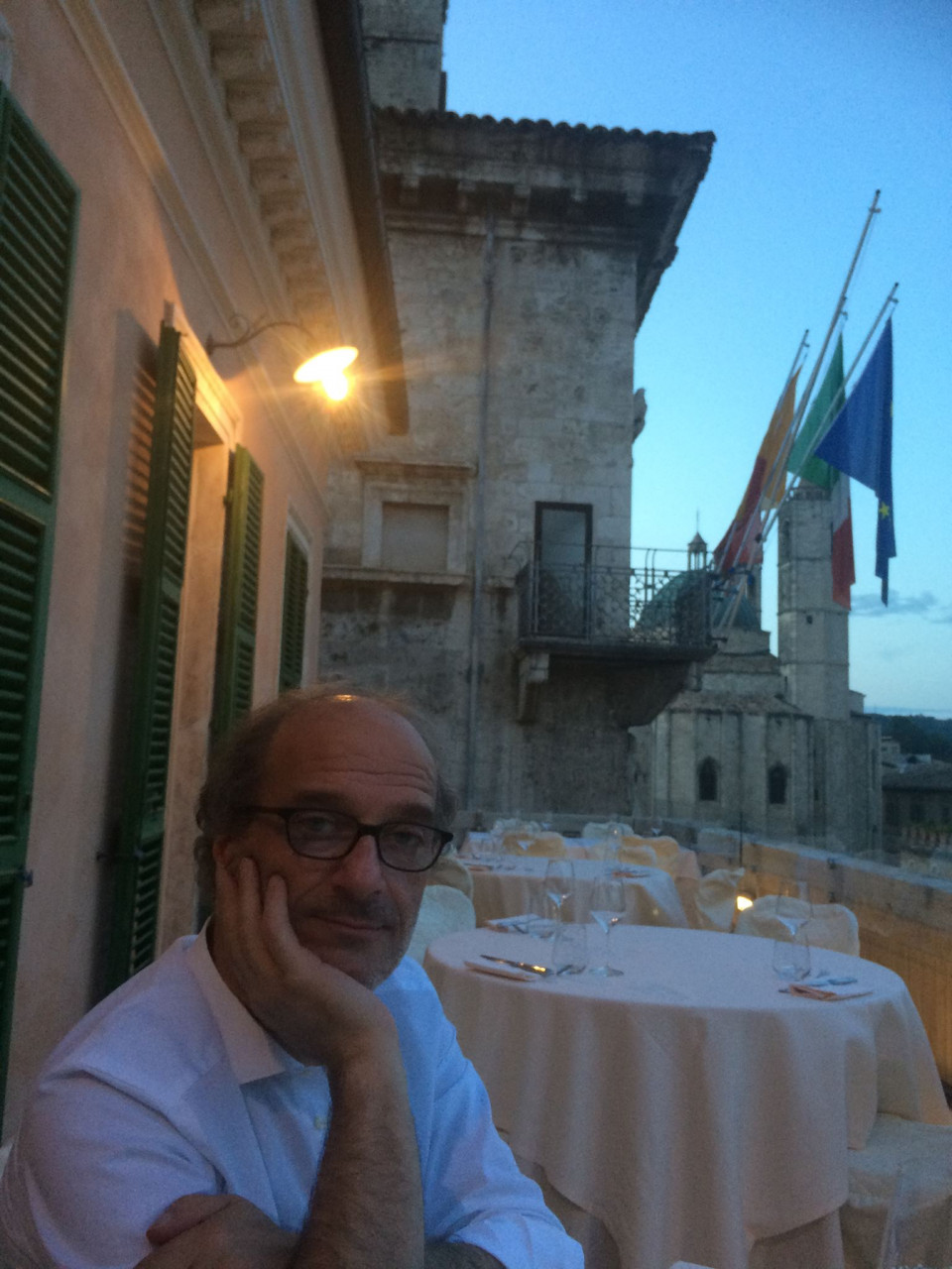 “Il furioso e la summa”, <br> Scalabroni a tu per tu con Ariosto
