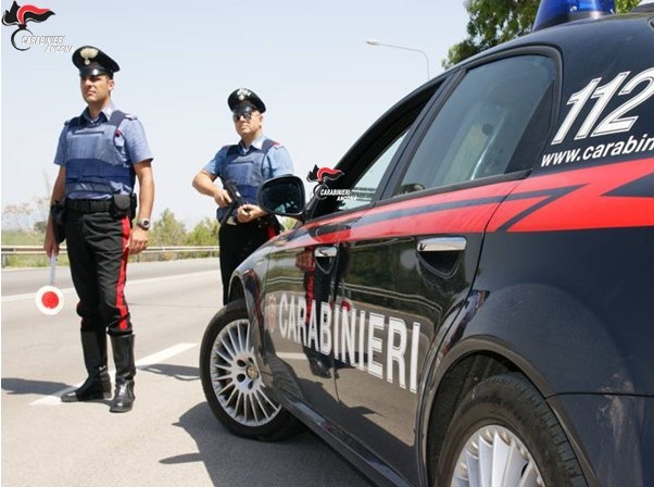 Un chilo di cocaina per la movida: preso il pusher