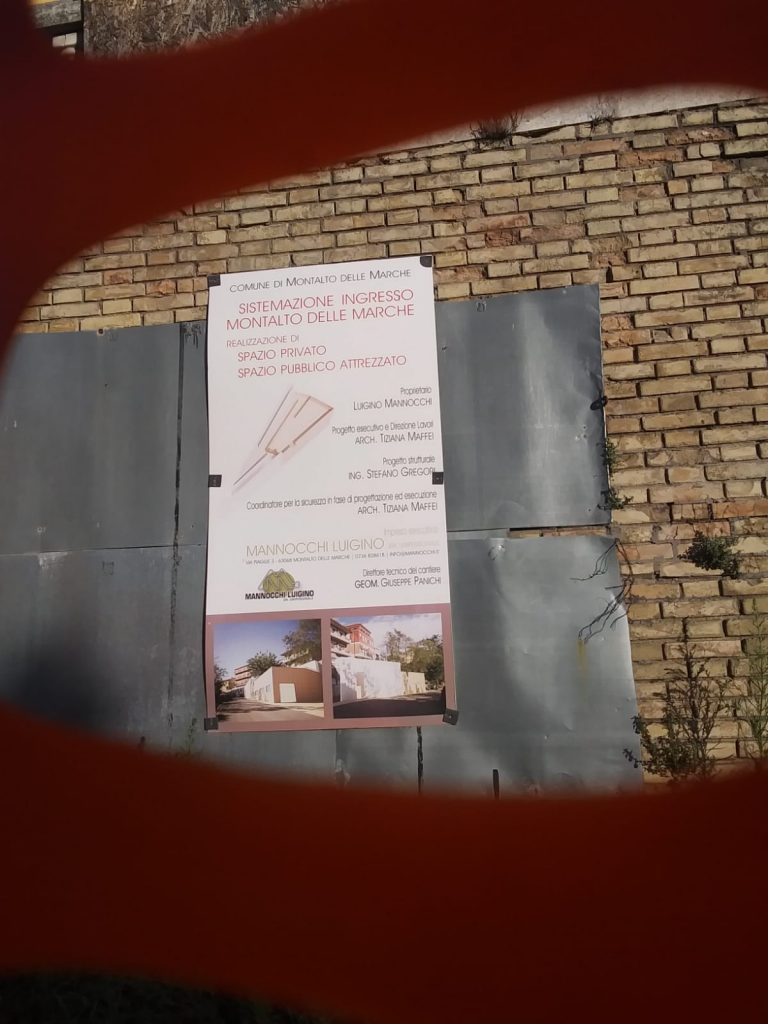 Uno Scatolone Per Gettate Di Cemento