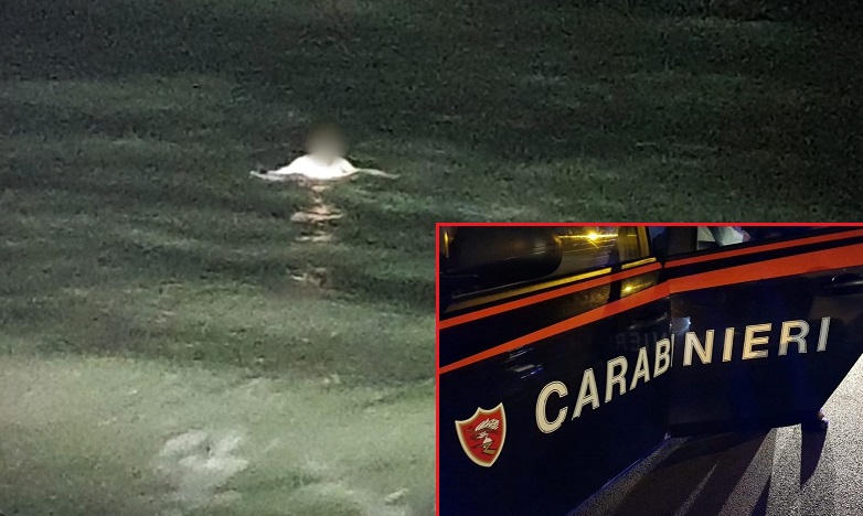 Tenta il furto nello chalet-ristorante, poi fugge gettandosi in mare: ripescato dai Carabinieri