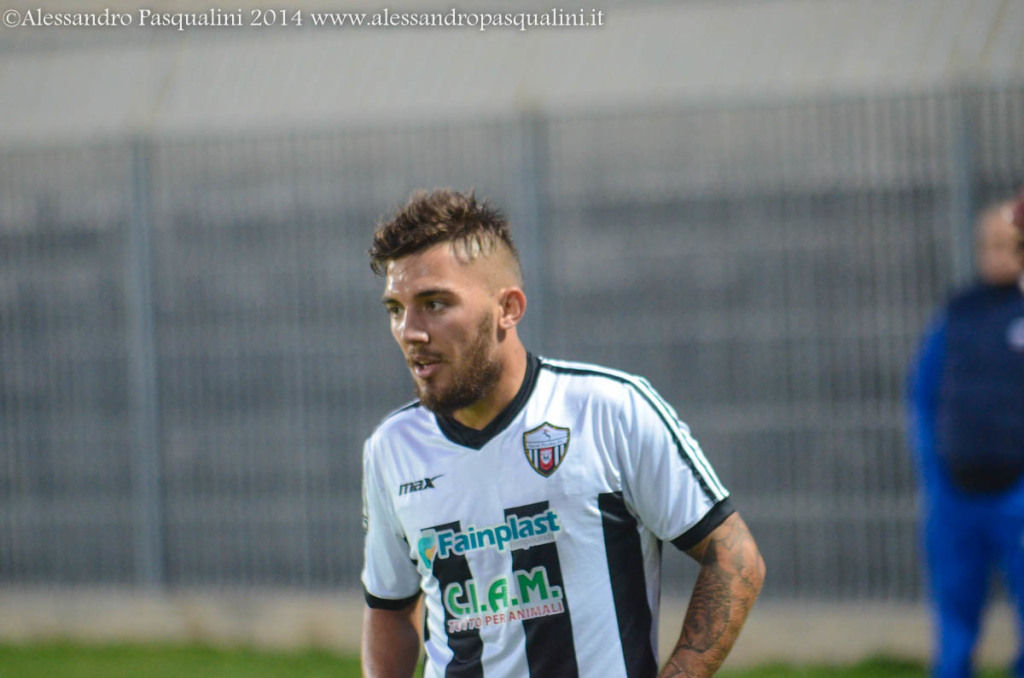 Ascoli, adesso c’è nero su bianco: <br> Chiricò torna in bianconero