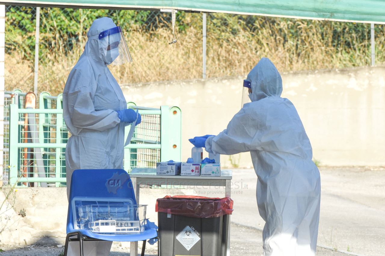 Covid: 32 nuovi positivi <br> nelle Marche, <br> uno in provincia di Ascoli