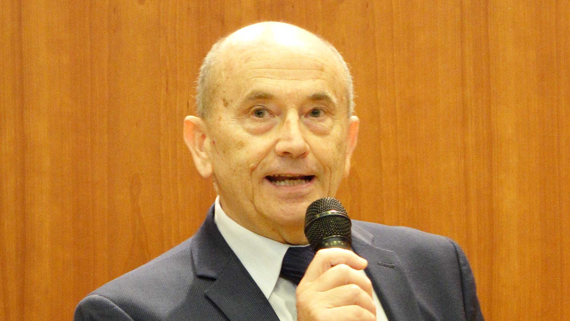 Il presidente Fin Marche: <br> «L’impatto per la chiusura <br< delle piscine rischia <br> di essere pesantissimo»