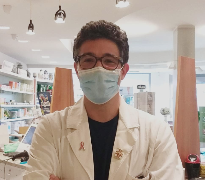 Vaccini e pandemia, <br> farmacisti sempre in trincea