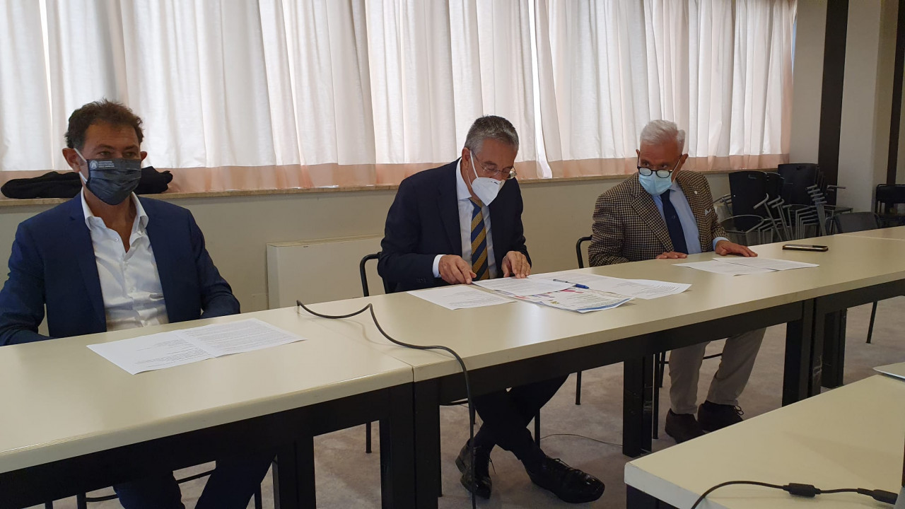 Con il progetto “Smart Age” <br> l’entroterra piceno non è più solo Con il progetto “Smart Age” <br> l’entroterra piceno non è più solo