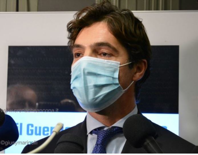 Emergenza Covid, Acquaroli: <br> «Così si genera esasperazione, <br> ma rispettate l’ordinanza»