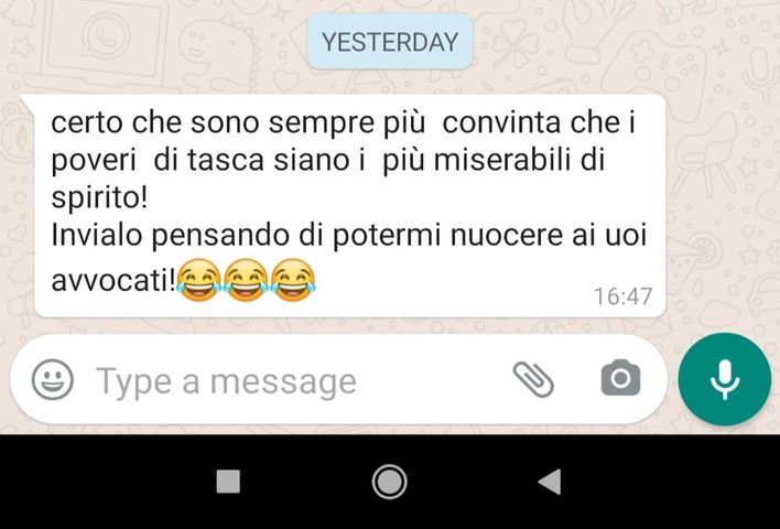 Domestica licenziata e offesa <br> con un messaggio: «Meritiamo rispetto» Domestica licenziata e offesa <br> con un messaggio: «Meritiamo rispetto»