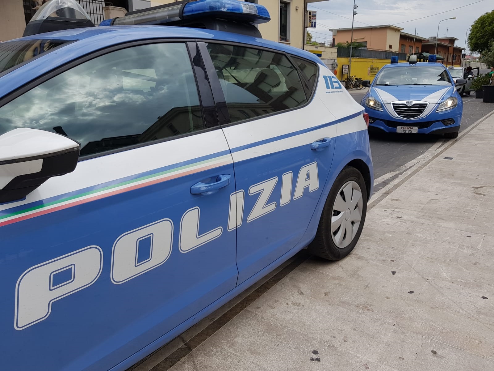 Controlli anti Covid: giovane tenta la fuga, sanzionati 2 locali e 10 persone
