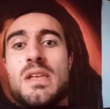 Accoltellato in strada, <br> il delirio social del presunto killer: <br> insulti alla vittima prima dell’omicidio