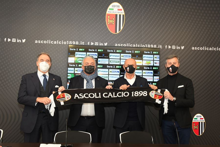 Ascoli, Delio Rossi si presenta: <br> «Da questo momento si esce con gli uomini» <br> Pulcinelli: «Convinto che sia la scelta giusta»