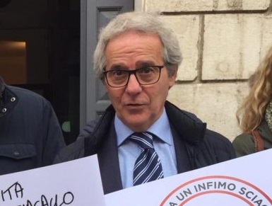 Sindacato giornalisti: <br> Pier Giorgio Severini <br> confermato segretario