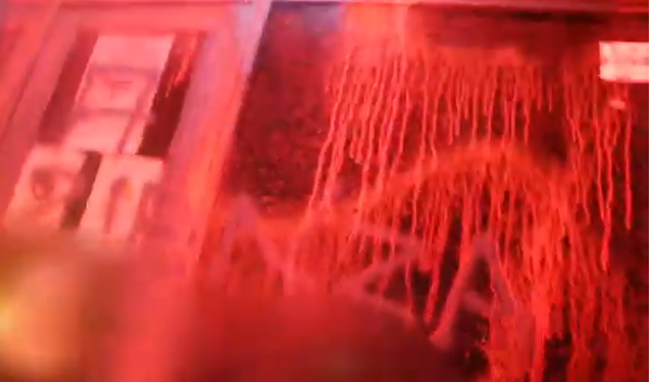 Il video del raid a Confindustria <br> diffuso dal centro sociale Sisma: <br> «Sanzionata la sede»