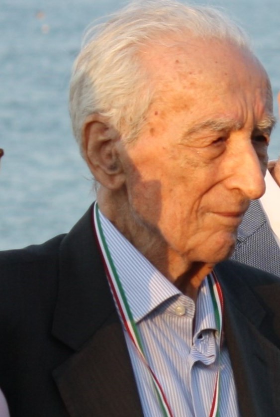 Morto il poeta Franco Loi, <br> presidente onorario <br> della Pelasgo 968