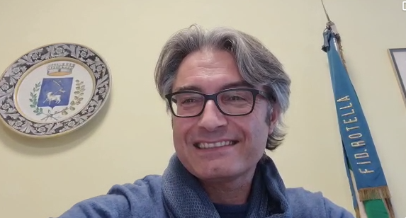 Giovanni Borraccini (Rotella): <br> «Speranza, fiducia e ottimismo per ripartire»<br> Benvenuto 2021, parola ai sindaci </span> (Video) <span>