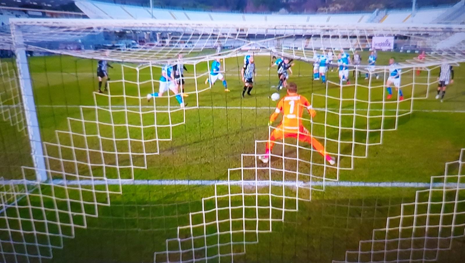 L’Ascoli batte il Brescia 2-1 <br> e abbandona l’ultimo posto: <br> decisivo il gol di capitan Brosco