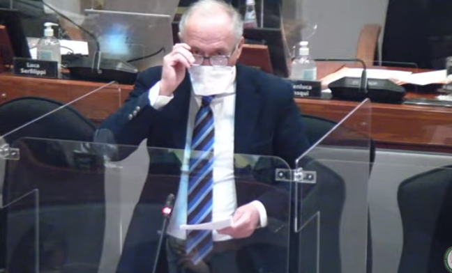 «Insegnanti saranno vaccinati <br>insieme alle categorie prioritarie»
