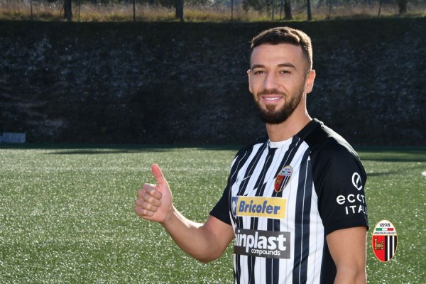 Ascoli, c’è l’ufficialità di Bidaoui: <br> «Ho scelto la squadra che mi ha voluto di più»