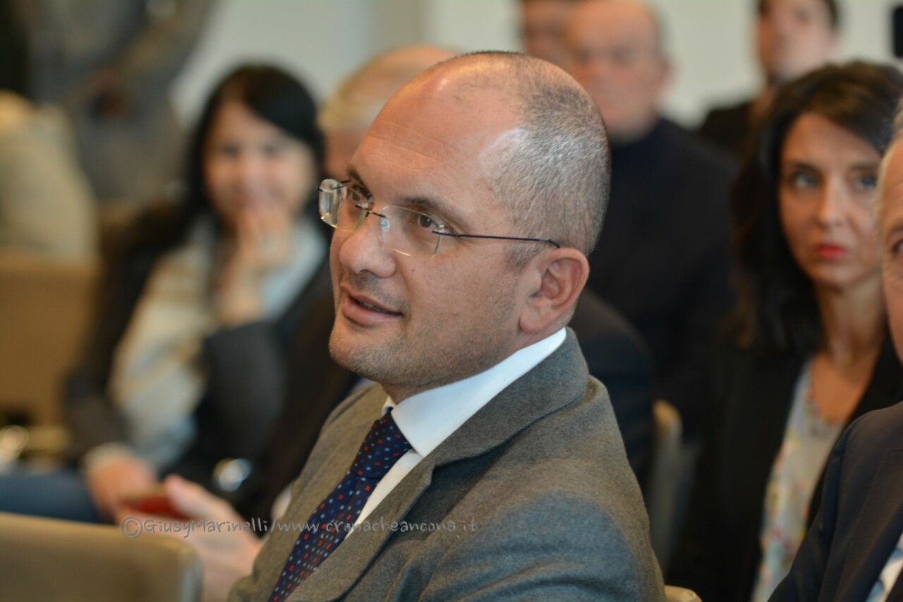Imprese danneggiate dal lockdown, <br> la Regione stanzia 15 milioni