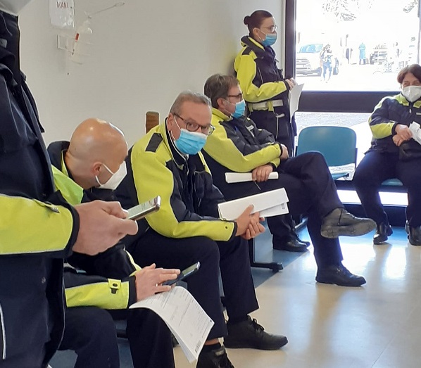 Vaccini, al via per Vigili urbani <br> e Polizia penitenziaria <br> (Le foto di Ascoli e San Benedetto)