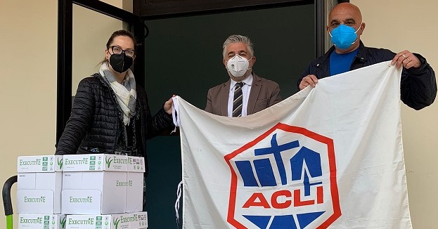 Dalle Acli materiale <br> per l’Isc del Tronto e Valfluvione Dalle Acli materiale <br> per l’Isc del Tronto e Valfluvione
