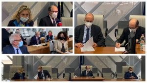 Protocollo contro le mafie nelle Marche, <br> De Raho: «Così ne blocchiamo l’ingresso» <br> Ultimo atto del procuratore Sottani <br> <span> (Foto e video) </span>