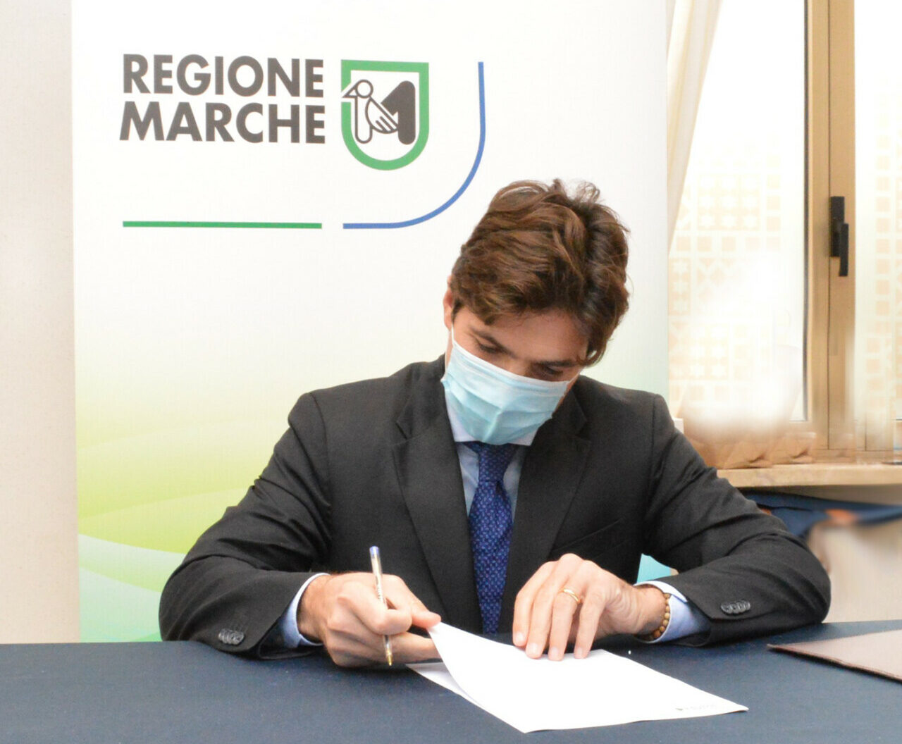 Due Comuni in “arancione rafforzato”: <br> Acquaroli firma l’ordinanza