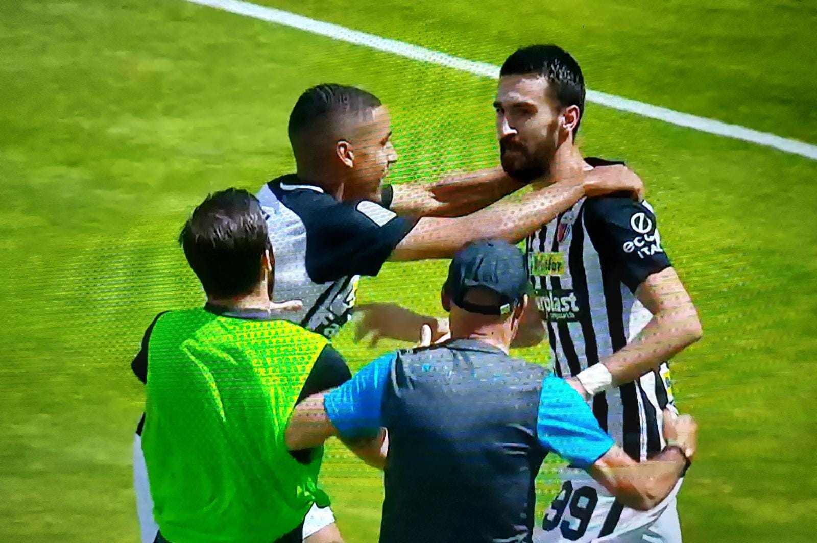 Qui Reggio Calabria: ai punti vince l’Ascoli