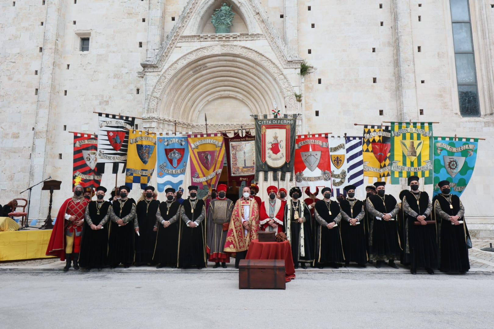 Rievocazioni storiche: investitura dei Priori della “Cavalcata dell’Assunta” (Le foto)