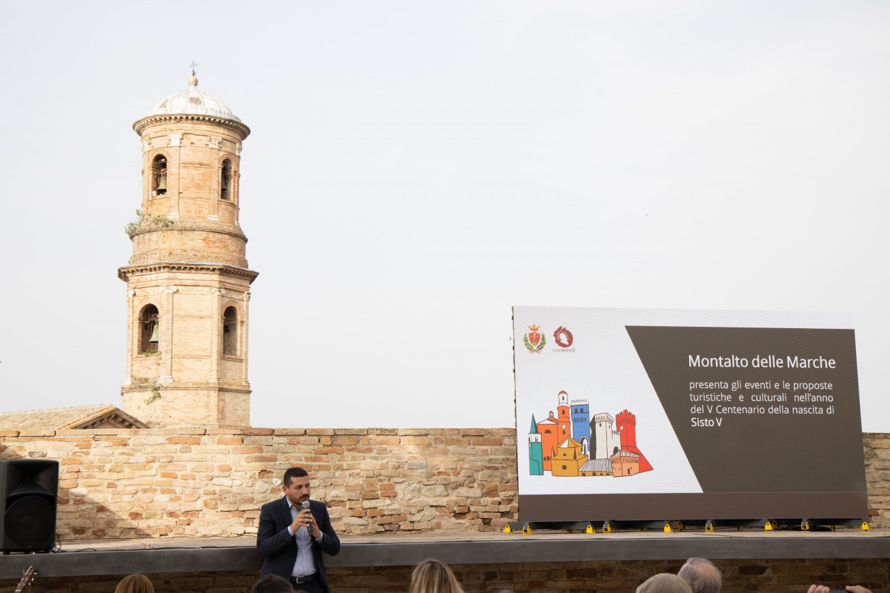 L’estate riparte da <br> cultura, arte e turismo <br> nell’anno di Sisto V L’estate riparte da <br> cultura, arte e turismo <br> nell’anno di Sisto V