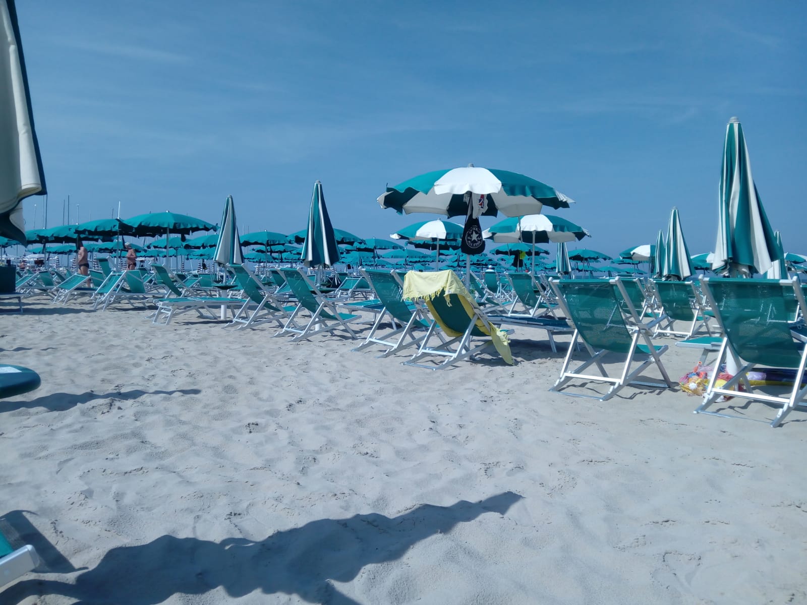 Il nodo delle spiagge, Castelli: <br> «Bolkestein, si apra una vertenza: <br> lo Stato stia con i concessionari»