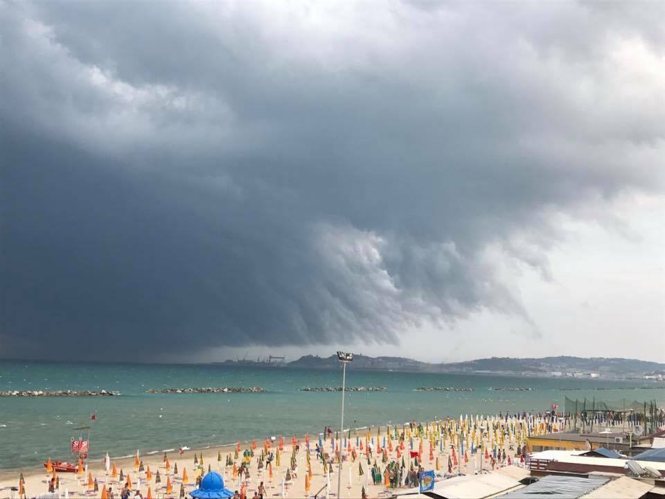 Nuova allerta meteo: <br> ancora temporali