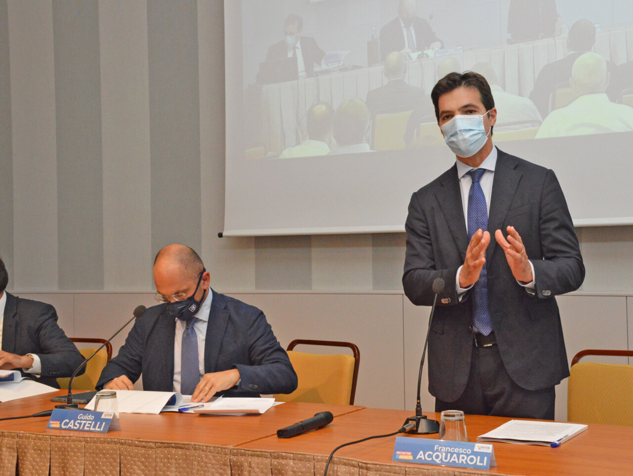 Alle Marche un miliardo di fondi Ue <br> «Davanti a noi una stagione importantissima <br> per il rilancio della nostra regione»