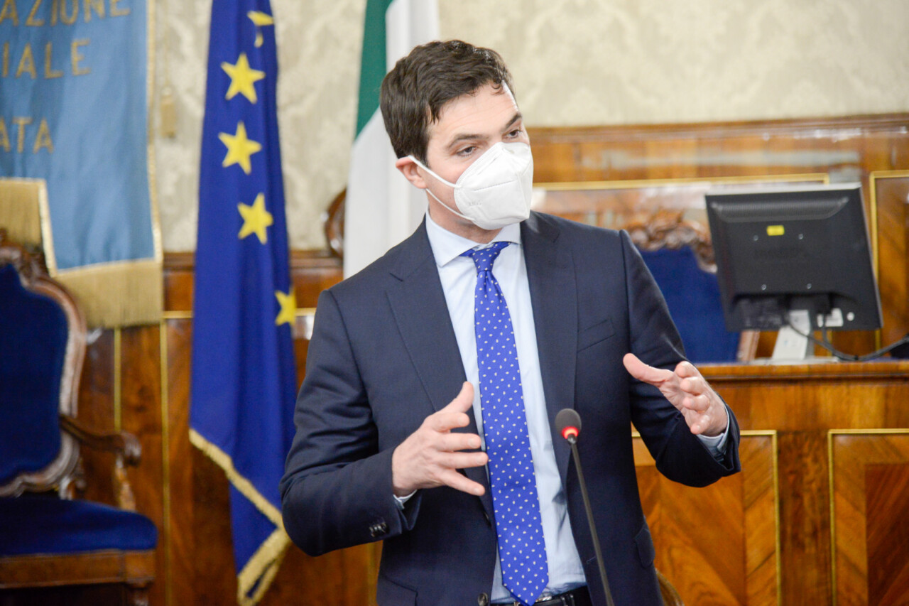 Acquaroli rincara la dose: <br> «Siamo lontani dalla zona gialla»