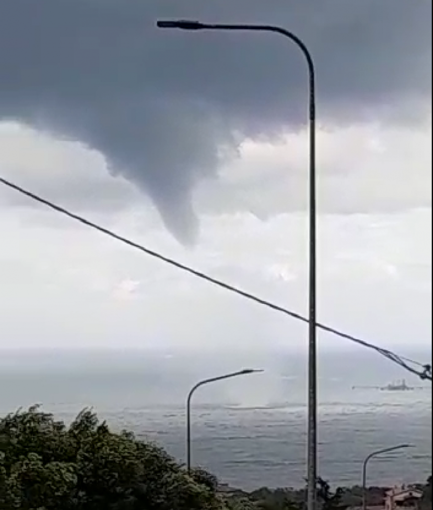Tromba marina al largo di Falconara <br> <span> (Video) </span>