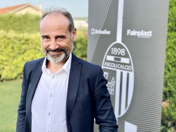 Ascoli, a due giorni dall’esordio <br> il mercato entra in standby <br> Lupo: «Anche così siamo competitivi»
