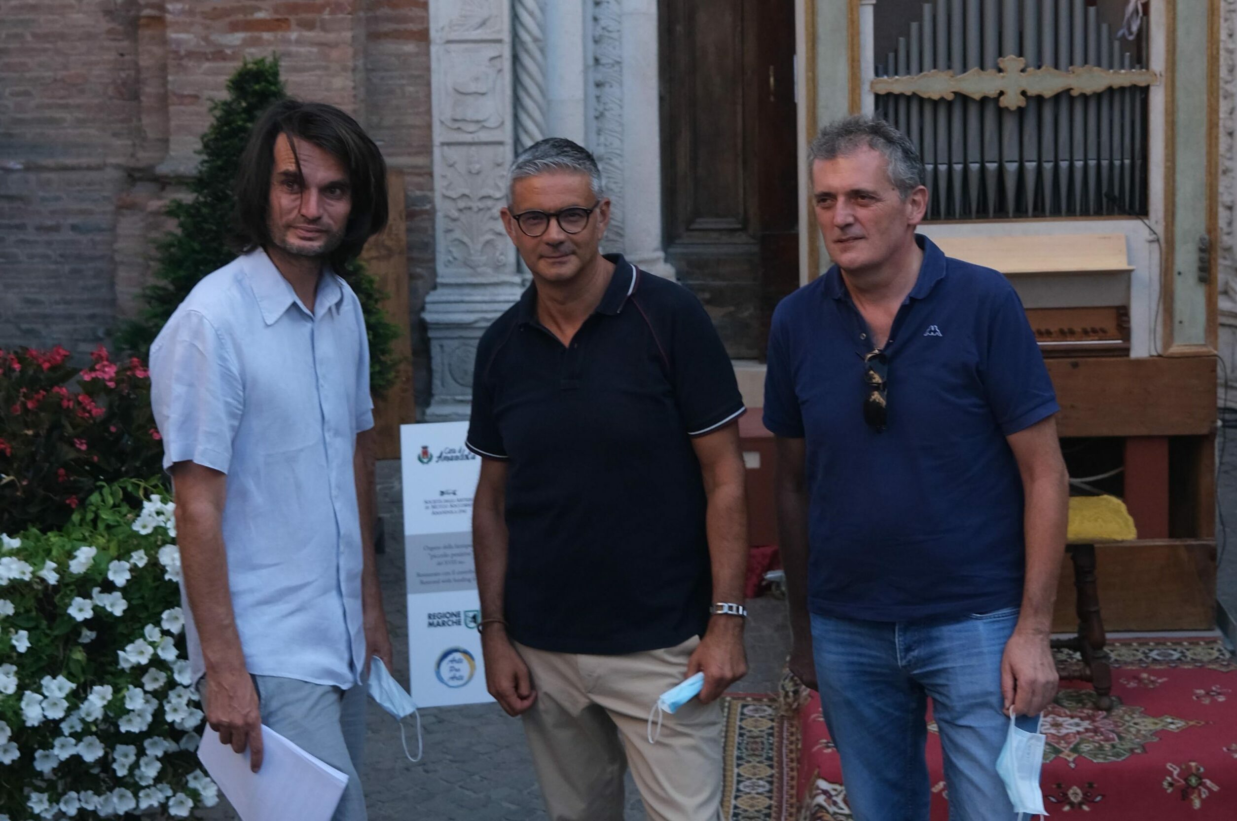Jonny Greenwood all’inaugurazione <br> del restauro di un organo <br> della chiesa di San Tommaso