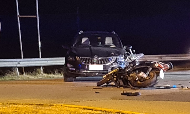 Impatto auto-scooter sulla Mezzina, muore una donna di 60 anni (Le foto)