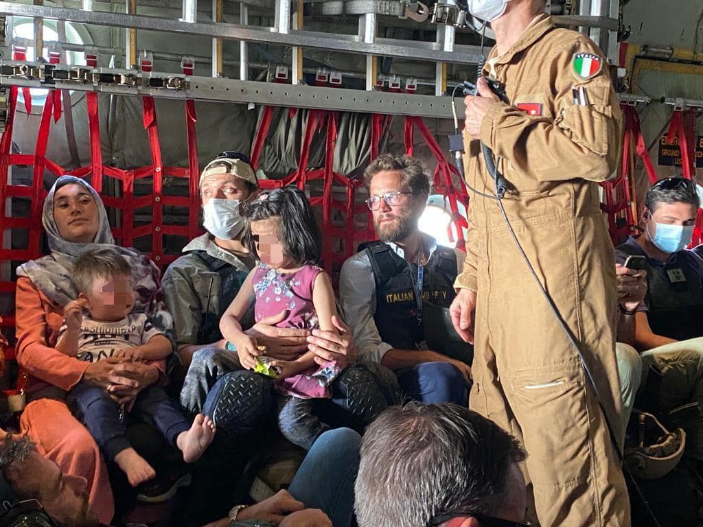 Torna a casa il console Tommaso Claudi, <br> ultimo italiano a lasciare l’Afghanistan