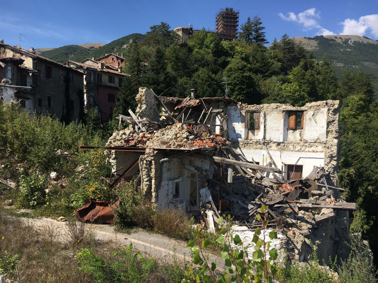 Ricostruzione e caso Legnini, lettera aperta delle associazioni di Arquata del Tronto: «Il commissario non si tocca»