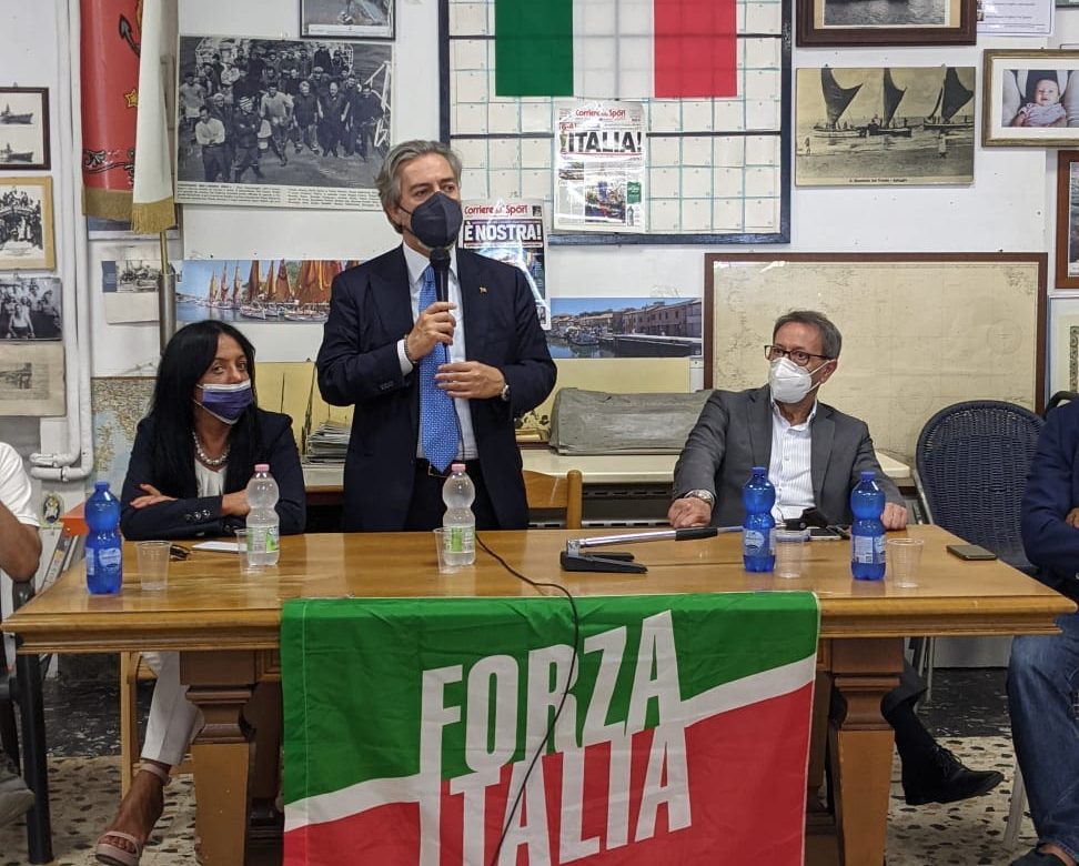 Elezioni, Battistoni e Melloni (Forza Italia) <br> incontrano i rappresentanti <br> della marineria