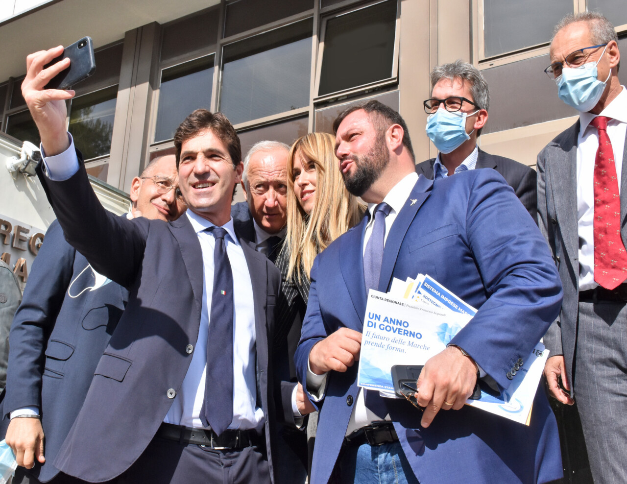 Il centrodestra può ballare il saltarello, <br> l’opposizione nelle Marche <br> non è pervenuta