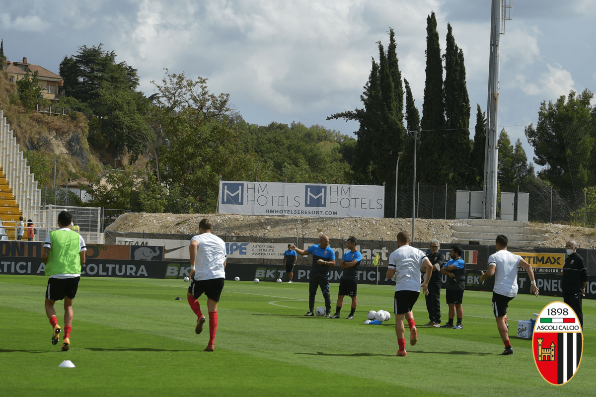 L’Ascoli ricomincia a sudare, <br> domani doppia seduta