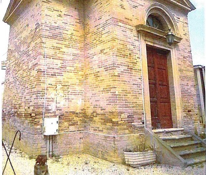 Cappella cimiteriale, <br> pronto il recupero Cappella cimiteriale, <br> pronto il recupero
