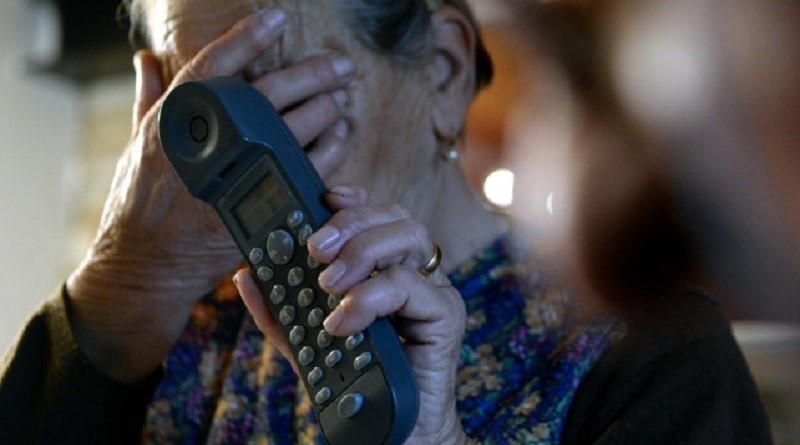 Gas e luce corrono sul telefono, <br> ma chi chiama è un fantasma