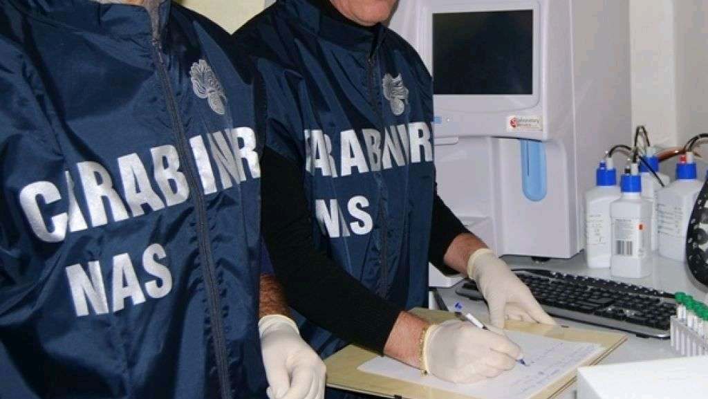 Green pass nei locali della movida: <br> nelle Marche sette sanzioni <br> dei Carabinieri del Nas
